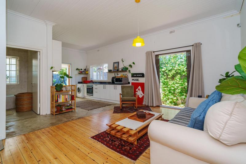 2 Bedroom Property for Sale in Harfield Village Western Cape